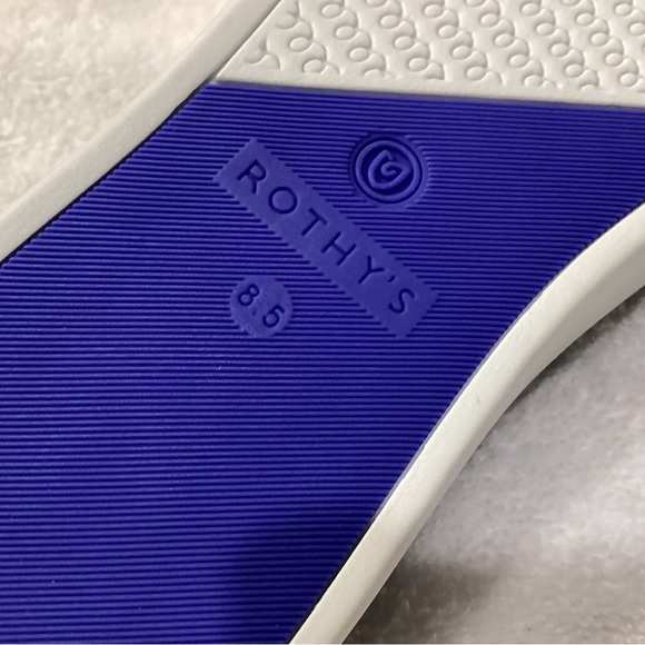 Rothy's The Original Slip On Sneaker Navy Solid Textile Shoe Woman’s US 8.5 - Picture 10 of 11